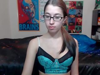 Cute alexxxcoal ngobahke driji herself on live web kamera - 6cam&period;biz